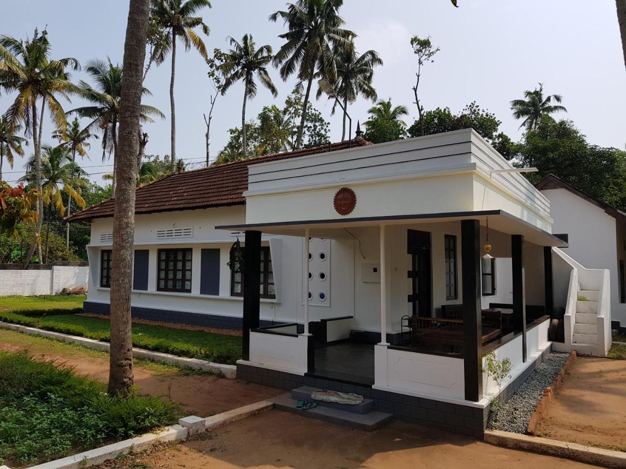 Piggy Hostel Varkala Eksteriør billede