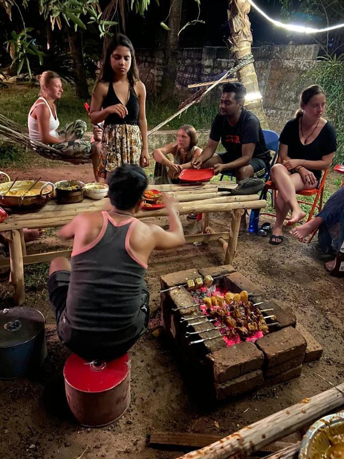 Piggy Hostel Varkala Eksteriør billede